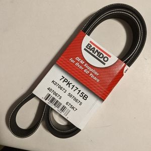 NWT DRIVE BELT FOR MULTIPLE CAR/TRUCKS/CROSSOVERS